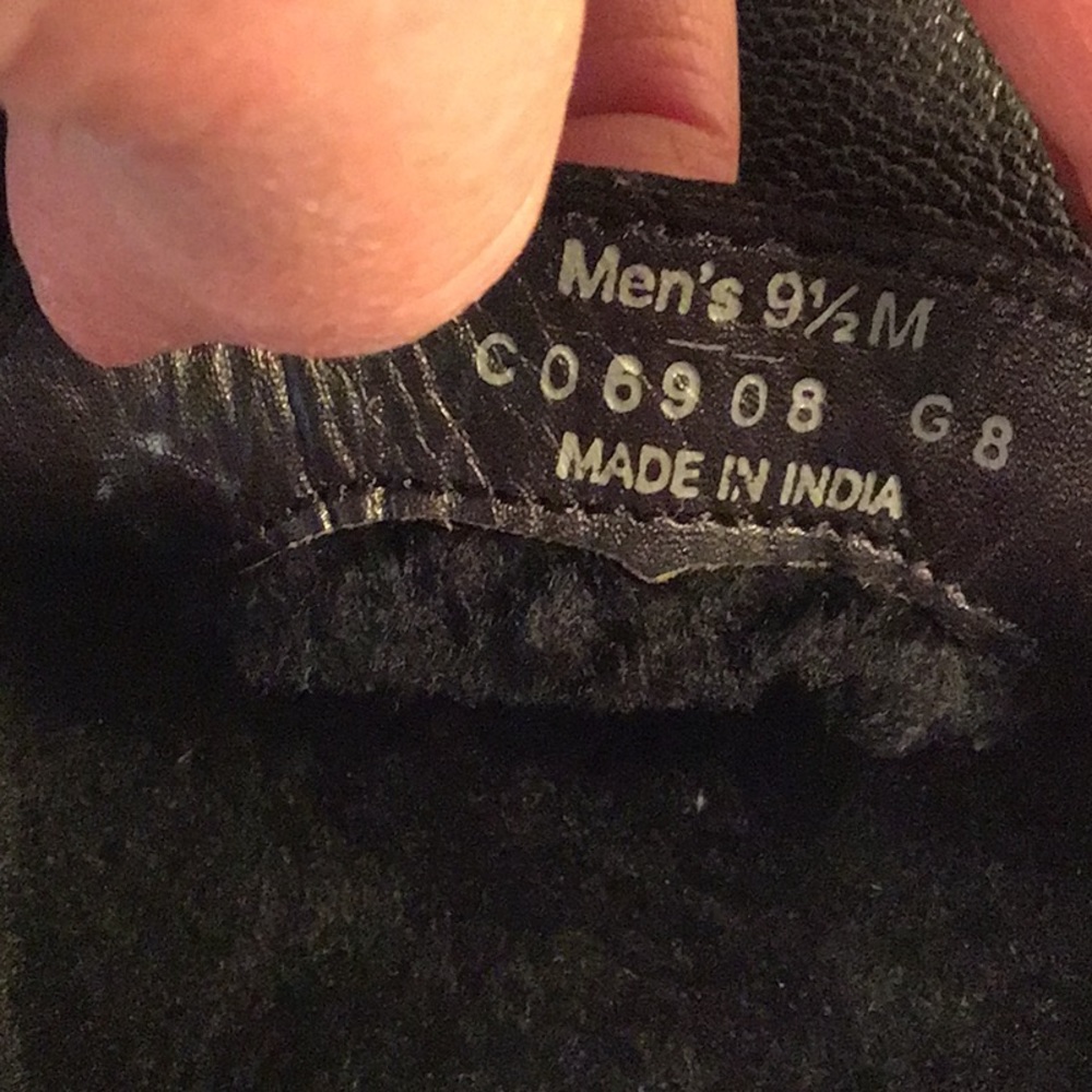 Cole Haan Men’s House shoes - Picture 3 of 5